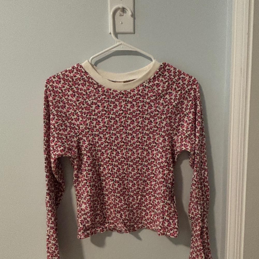 Red and White Patterned Long Sleeve Top